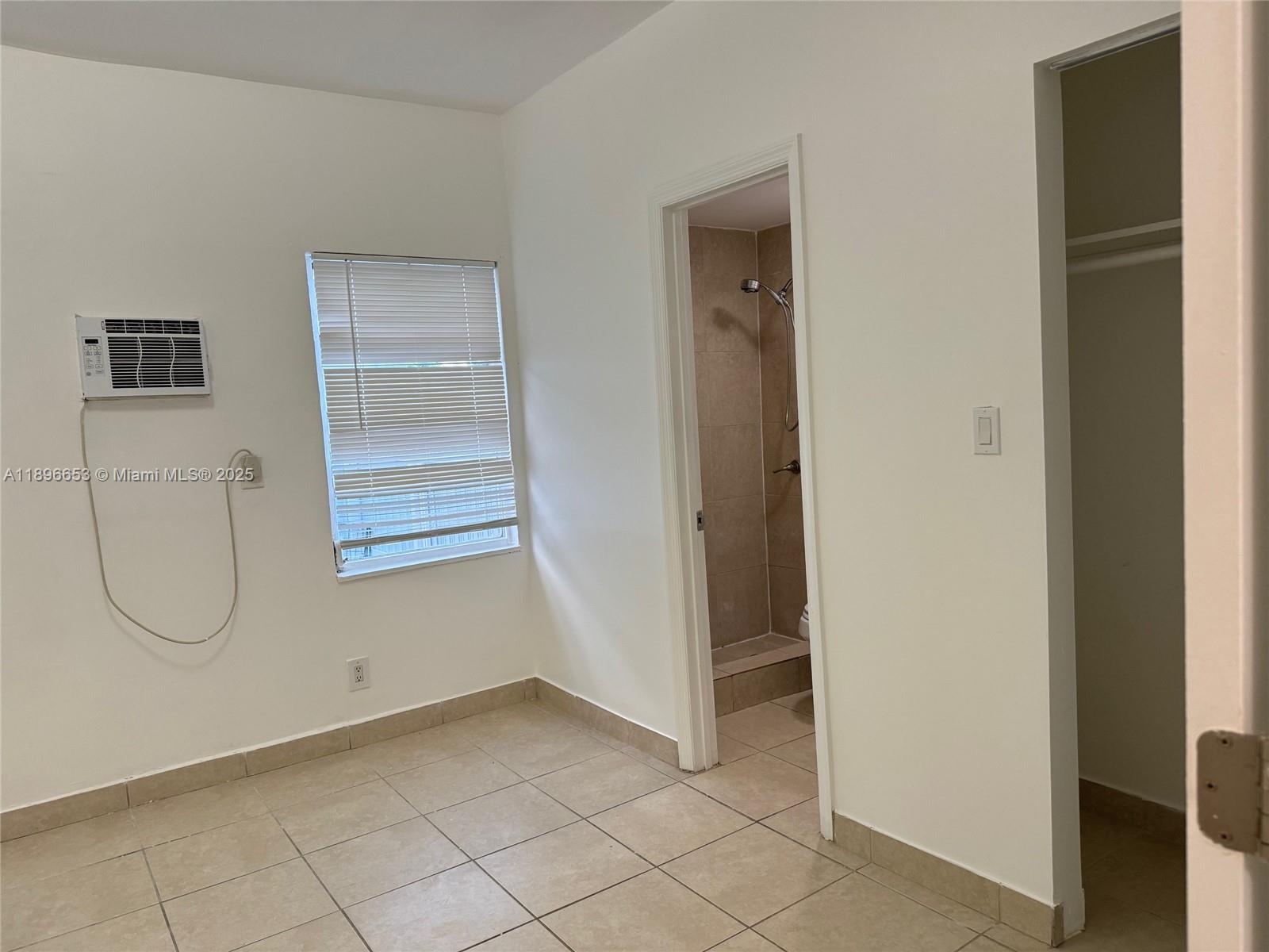 WESTLAWN - CORR PL - Residential Lease