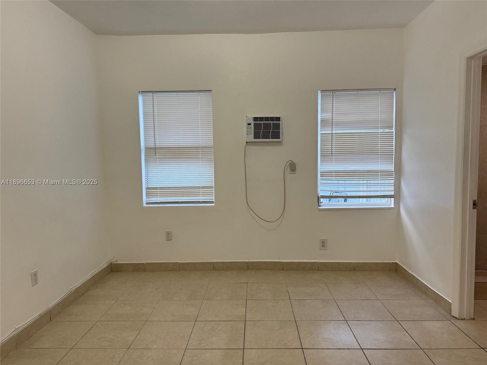 WESTLAWN - CORR PL - Residential Lease