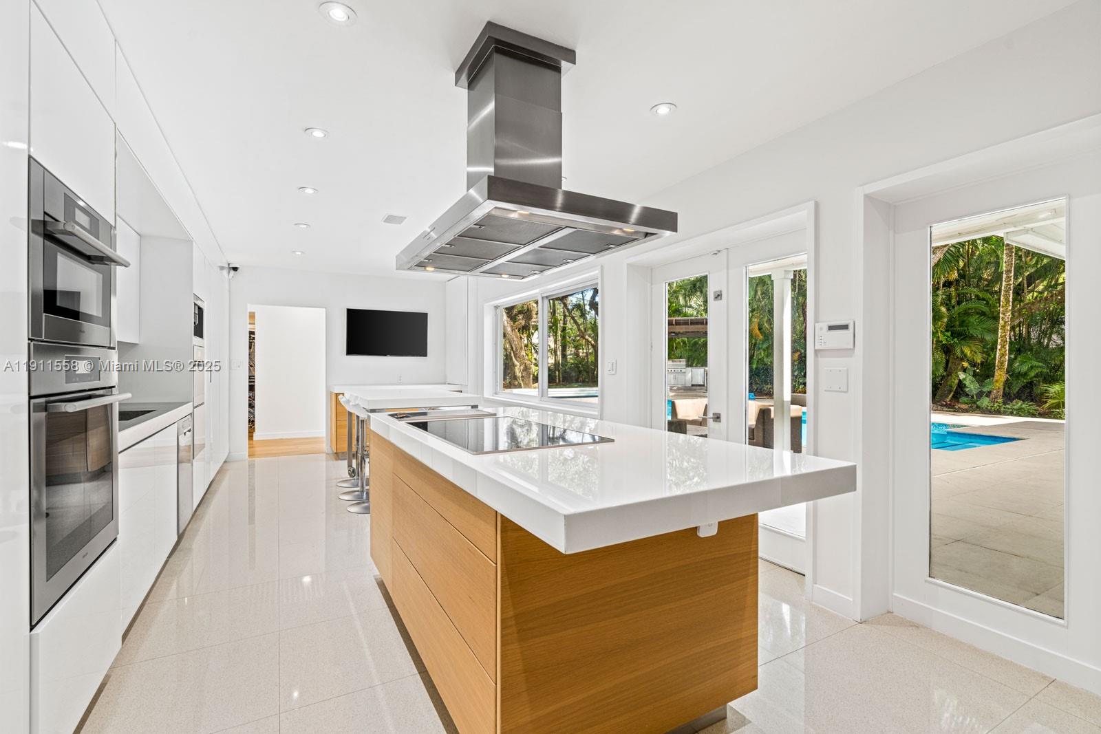 SNAPPER CREEK LAKES SUB - Residential Lease