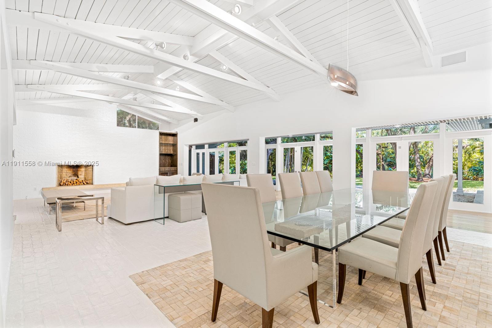 SNAPPER CREEK LAKES SUB - Residential Lease