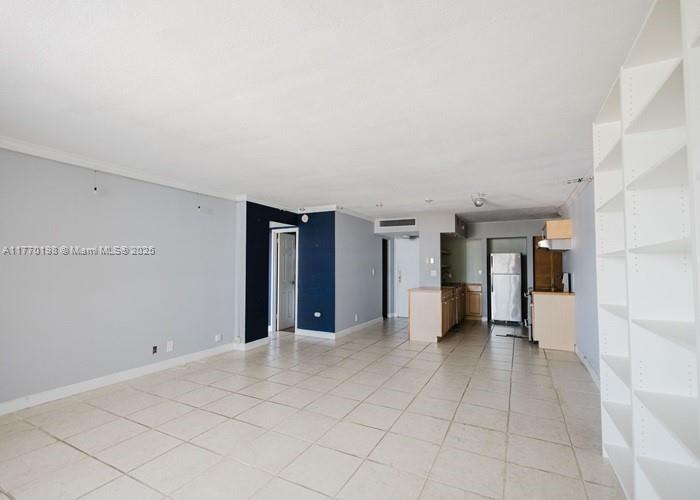 LAKE POINT TOWER CONDOMIN - Residential