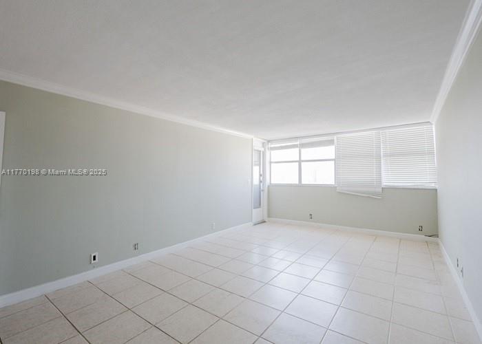 LAKE POINT TOWER CONDOMIN - Residential