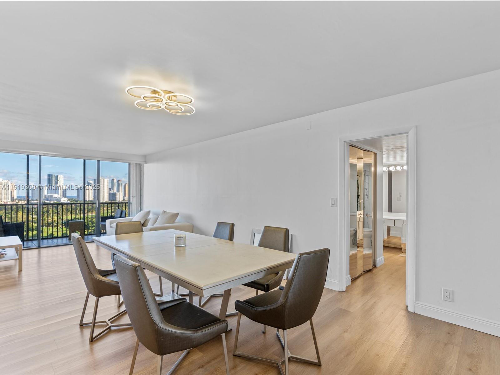 CORONADO CONDO TOWER I - Residential