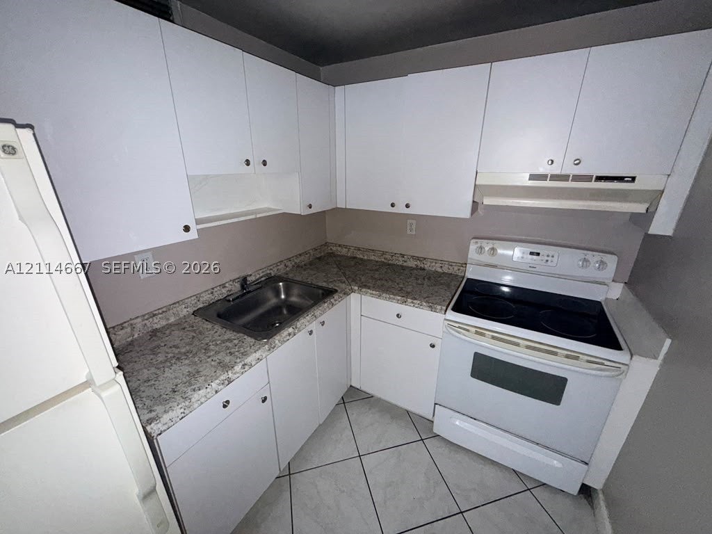 6195 W 18th Ave G330