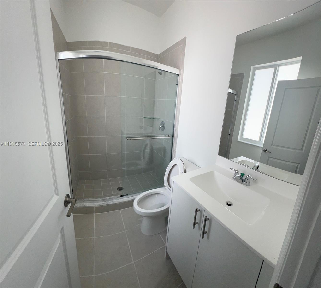 LOS CAYOS SUBDIVISION - Residential Lease