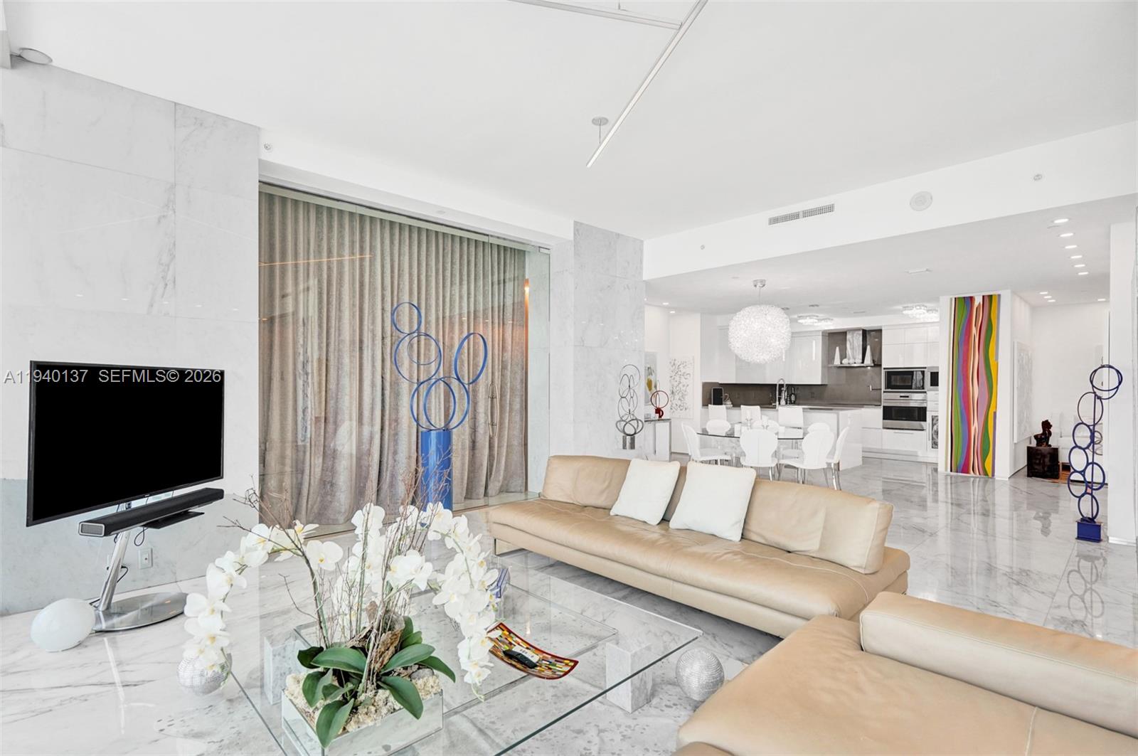 17475 Collins Ave 2502