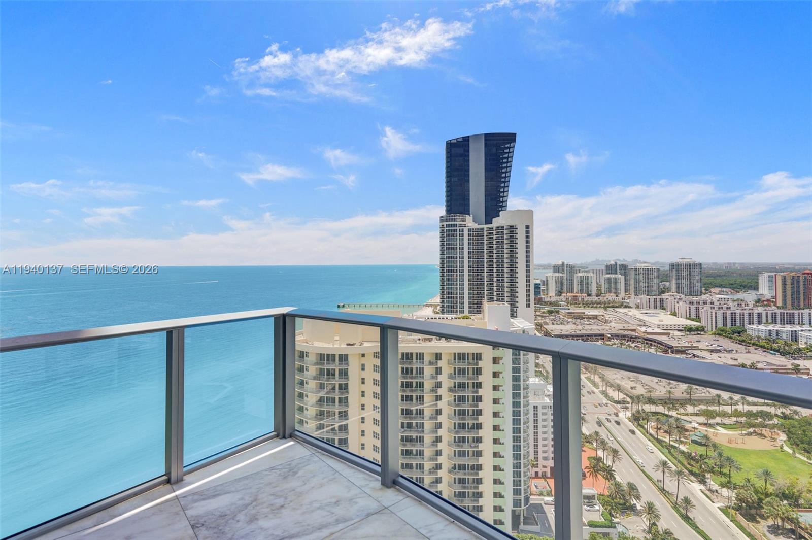 17475 Collins Ave 2502