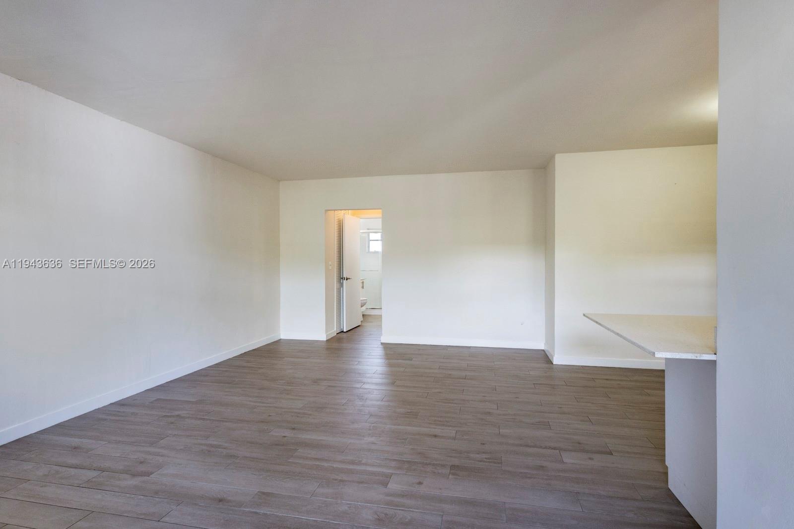 SANTONA CONDO - Residential