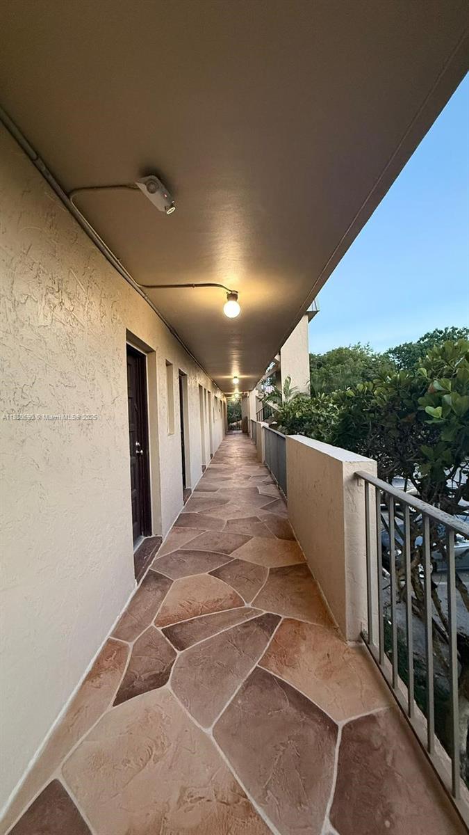 INVERRARY COUNTRY CLUB - Residential