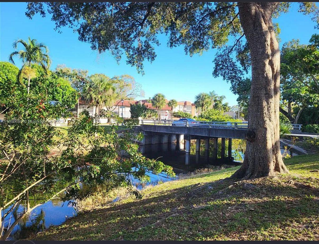 INVERRARY COUNTRY CLUB - Residential