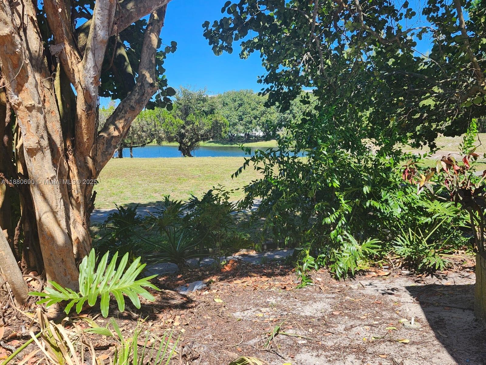 INVERRARY COUNTRY CLUB - Residential