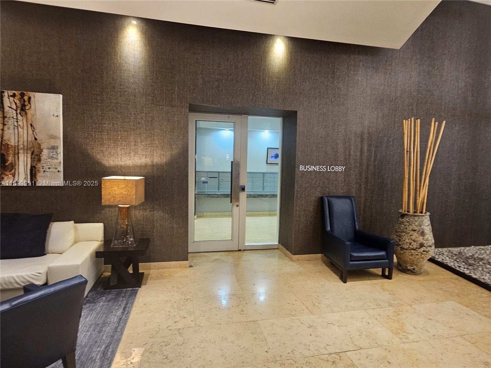 INFINITY AT BRICKELL COND - Residential