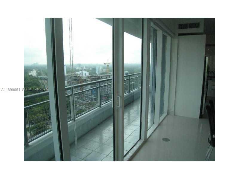 INFINITY AT BRICKELL COND - Residential