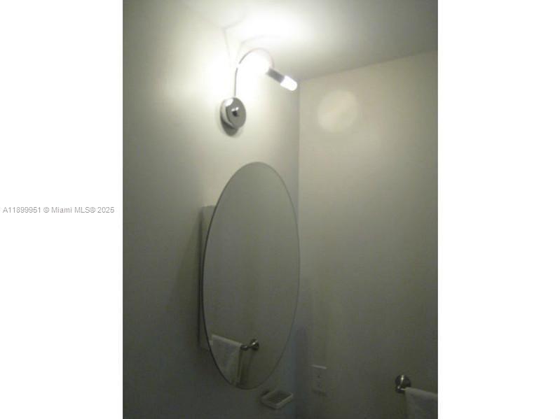 INFINITY AT BRICKELL COND - Residential