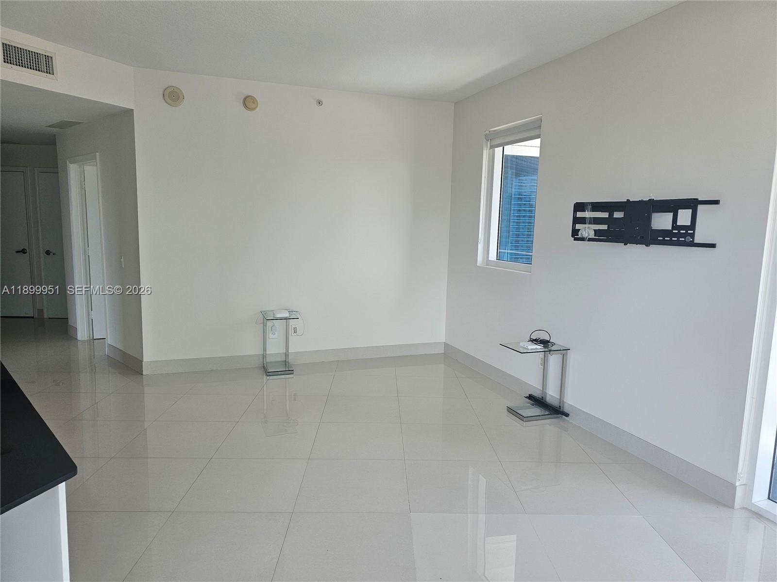 INFINITY AT BRICKELL COND - Residential