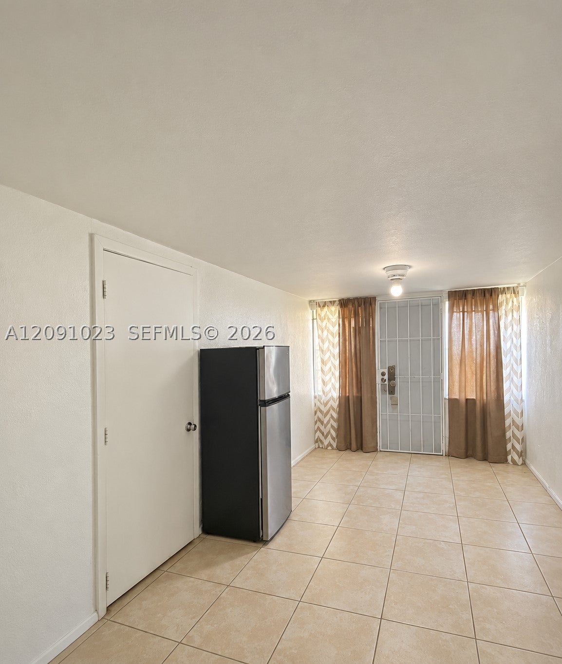15 NE 150th St A