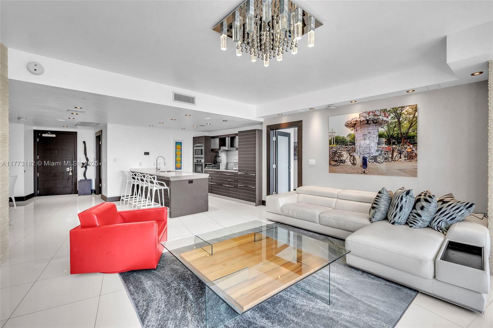 200 Biscayne Boulevard Way 3607, Miami, Broward County, Florida - 2 Bedrooms  
3 Bathrooms - 