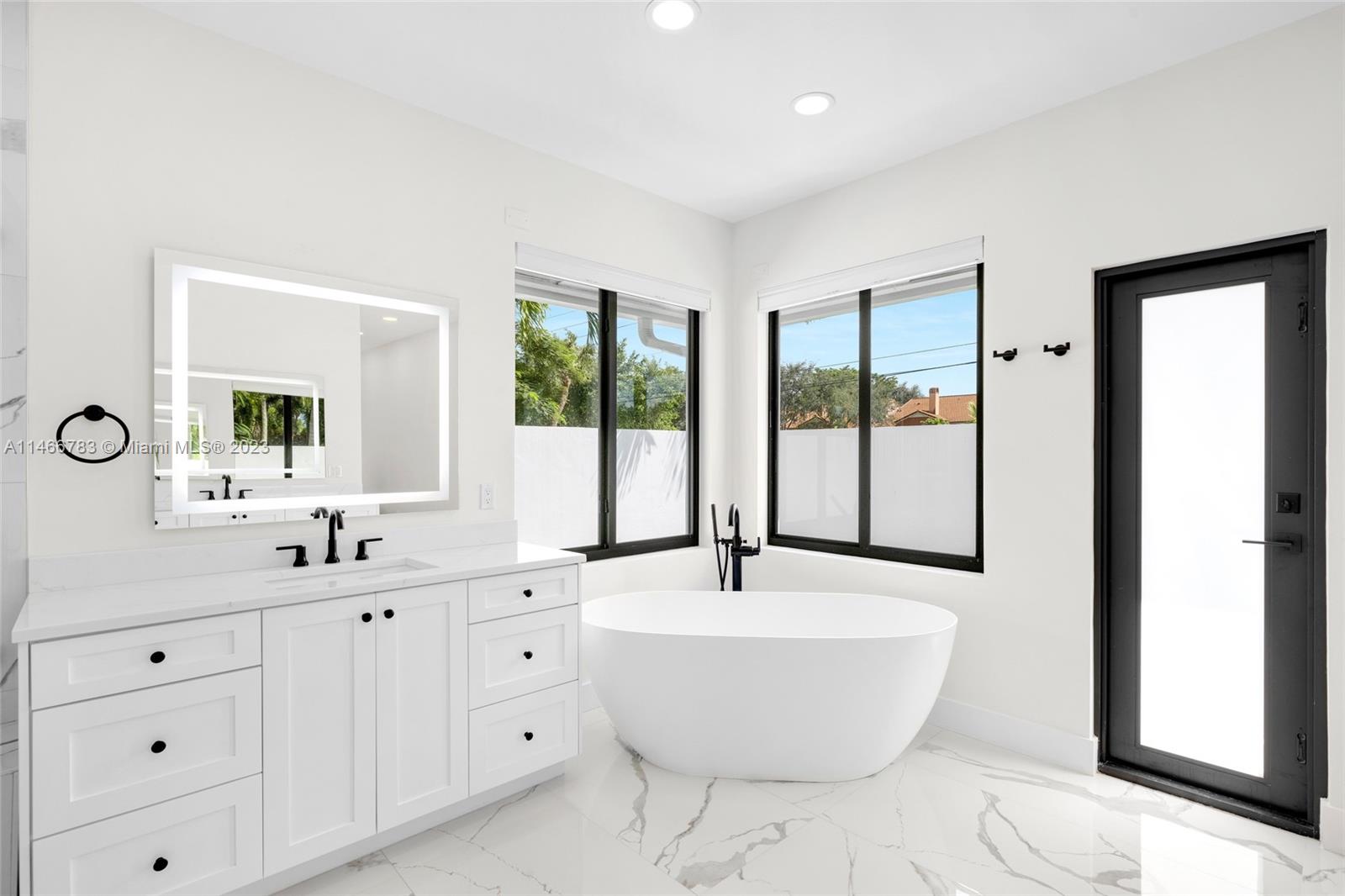 FIELDBROOK - Residential