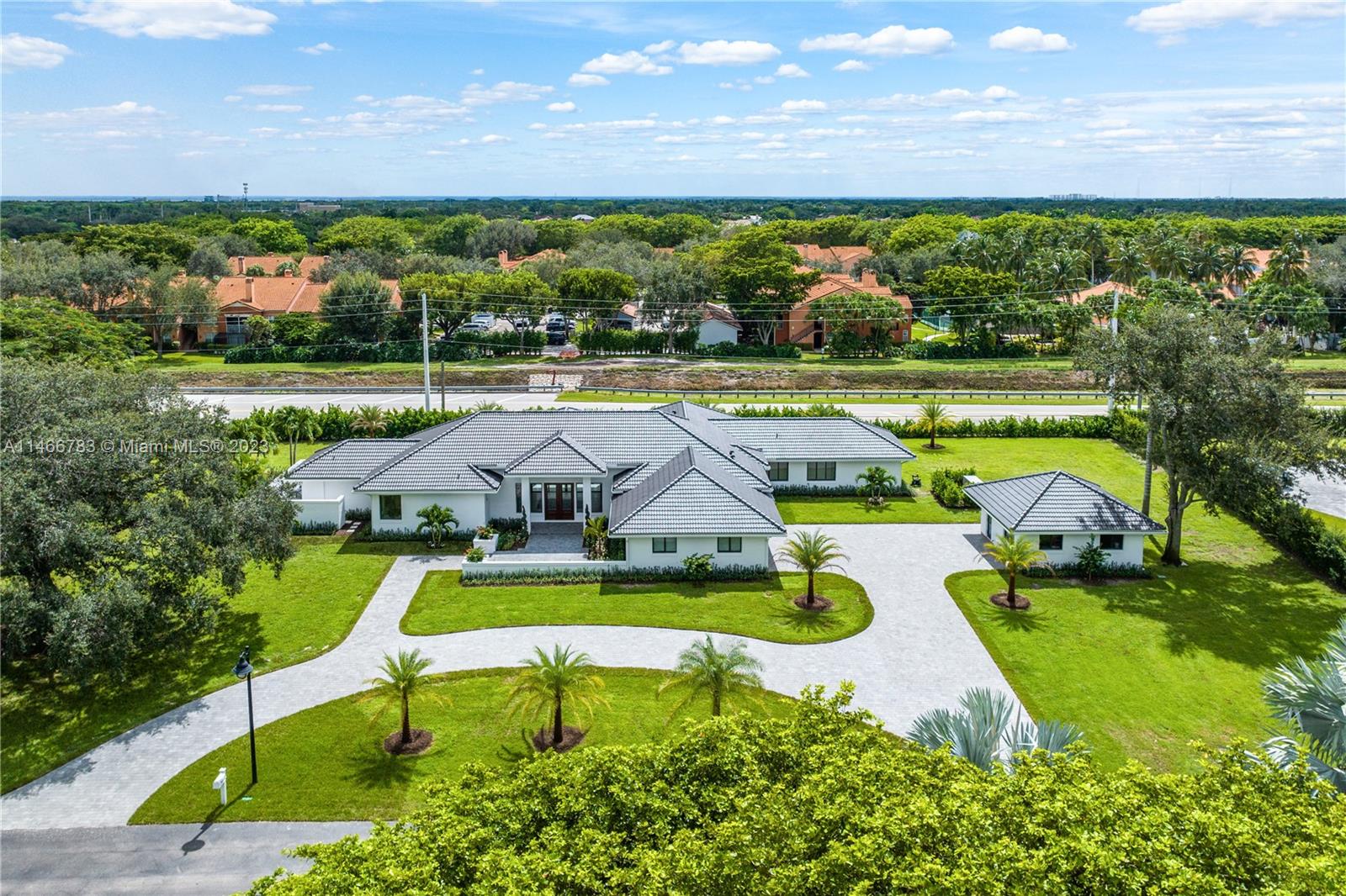 FIELDBROOK - Residential