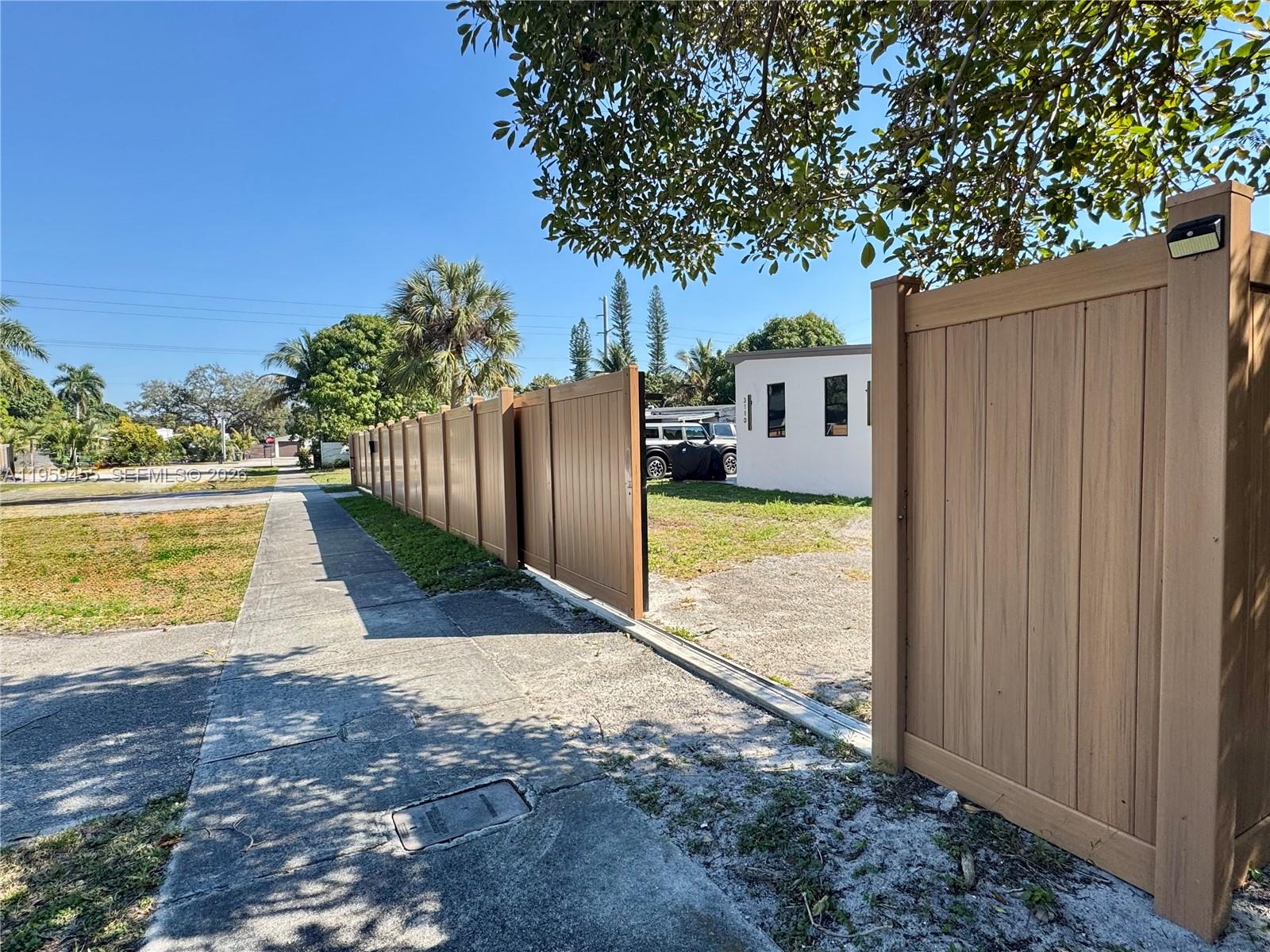 RIVERLAND VILLAGE SEC ONE - Residential