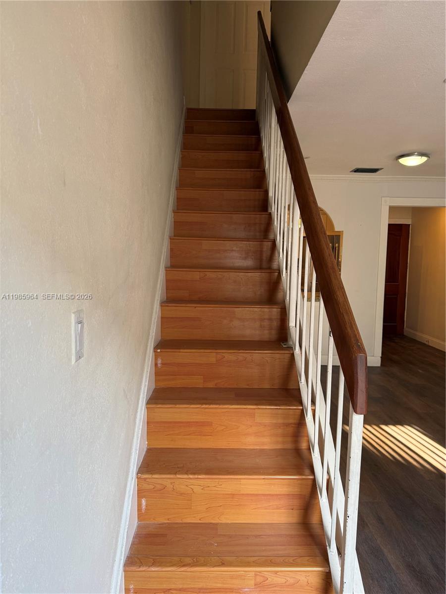 INTERNATIONAL PRINCESS CO - Residential Lease