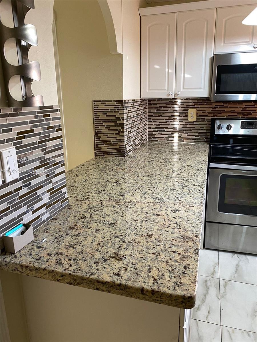 INTERNATIONAL PRINCESS CO - Residential Lease