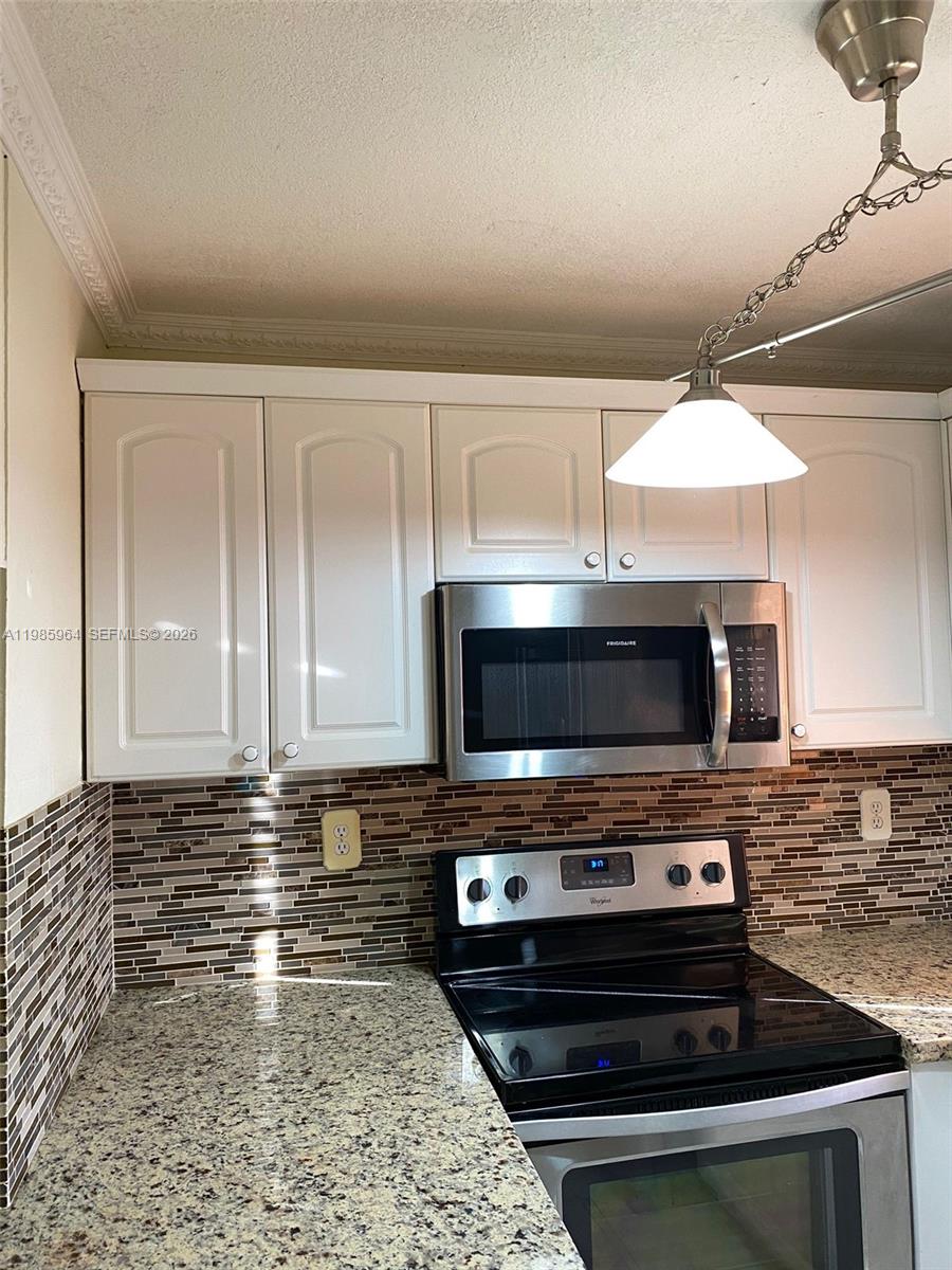 INTERNATIONAL PRINCESS CO - Residential Lease