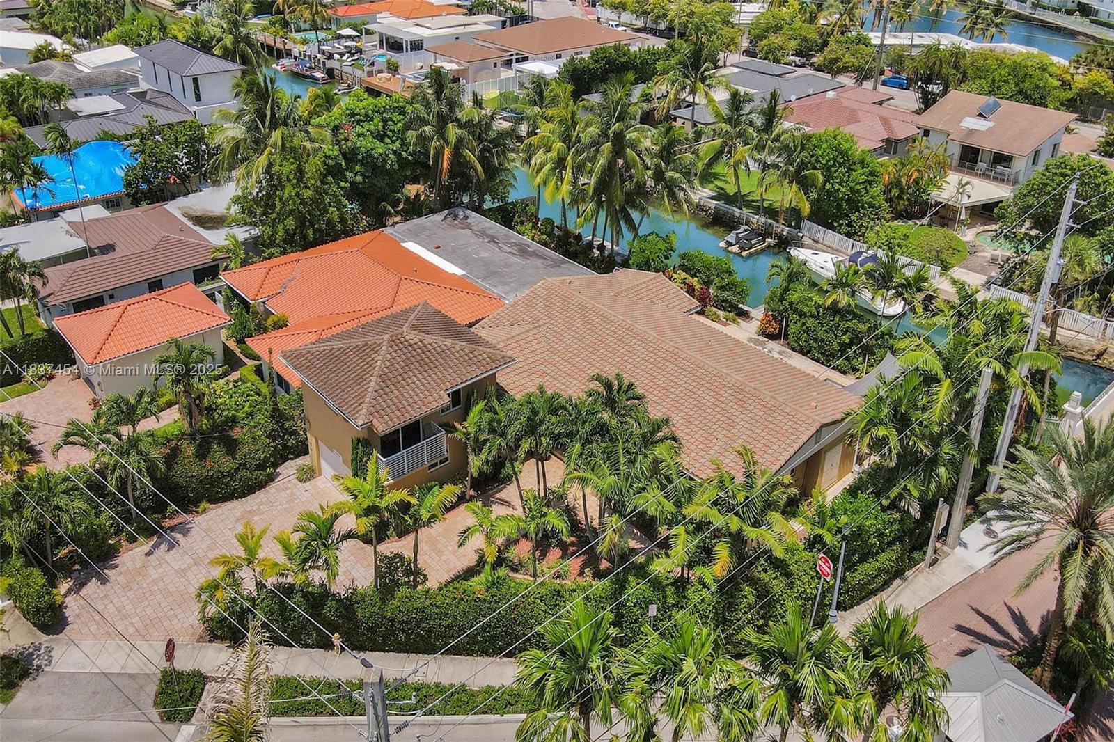 1155 S Biscayne Point Rd