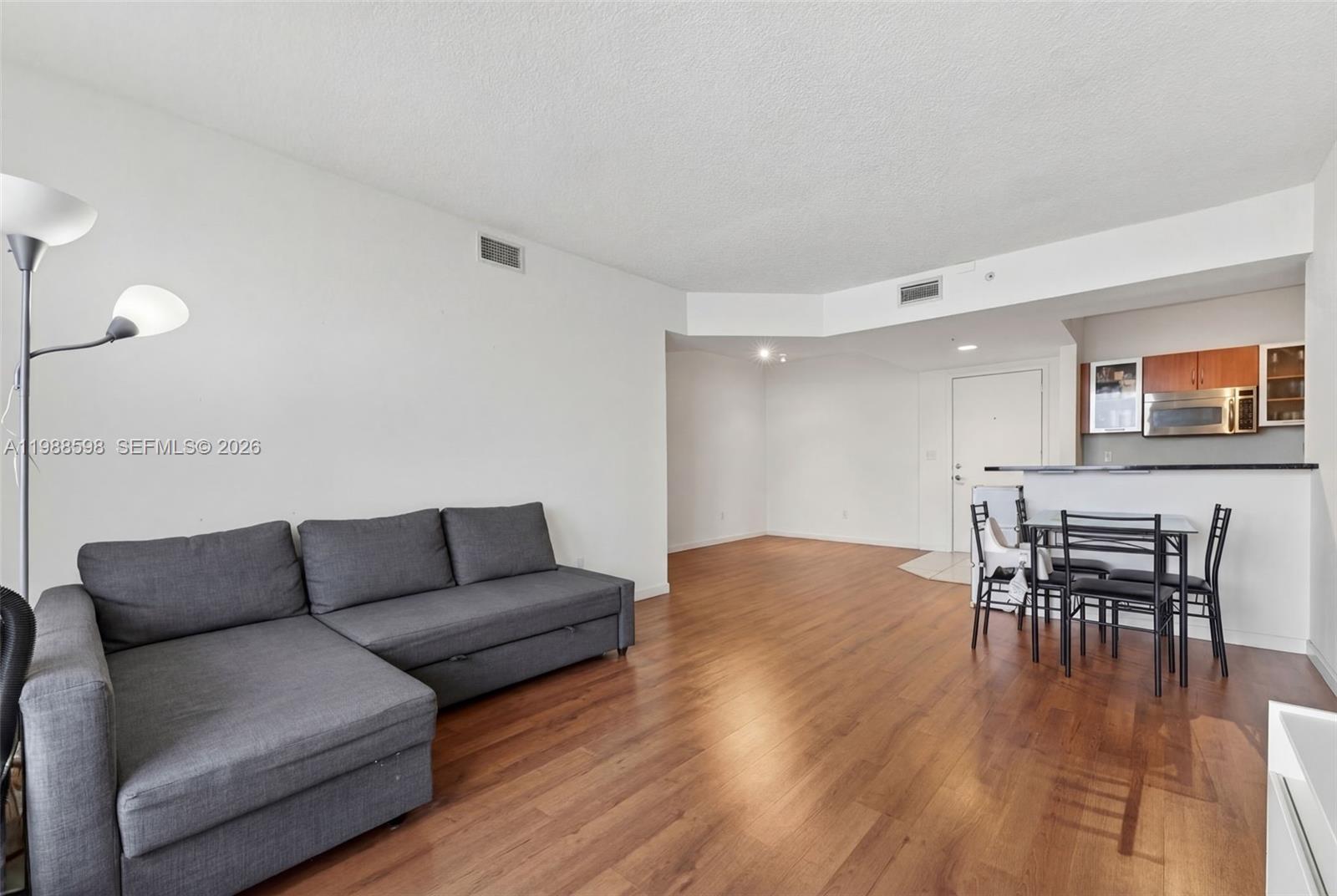 VENTURE AT AVENTURA EAST - Residential