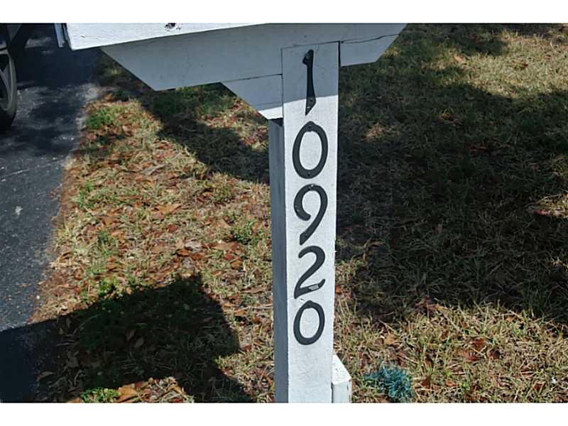 NOT A FORECLOSURE NOT A SHORT SALE. SELLER NEVER OCUPPIED THE PROPERTY.NO SELLER DISCLOSURE.