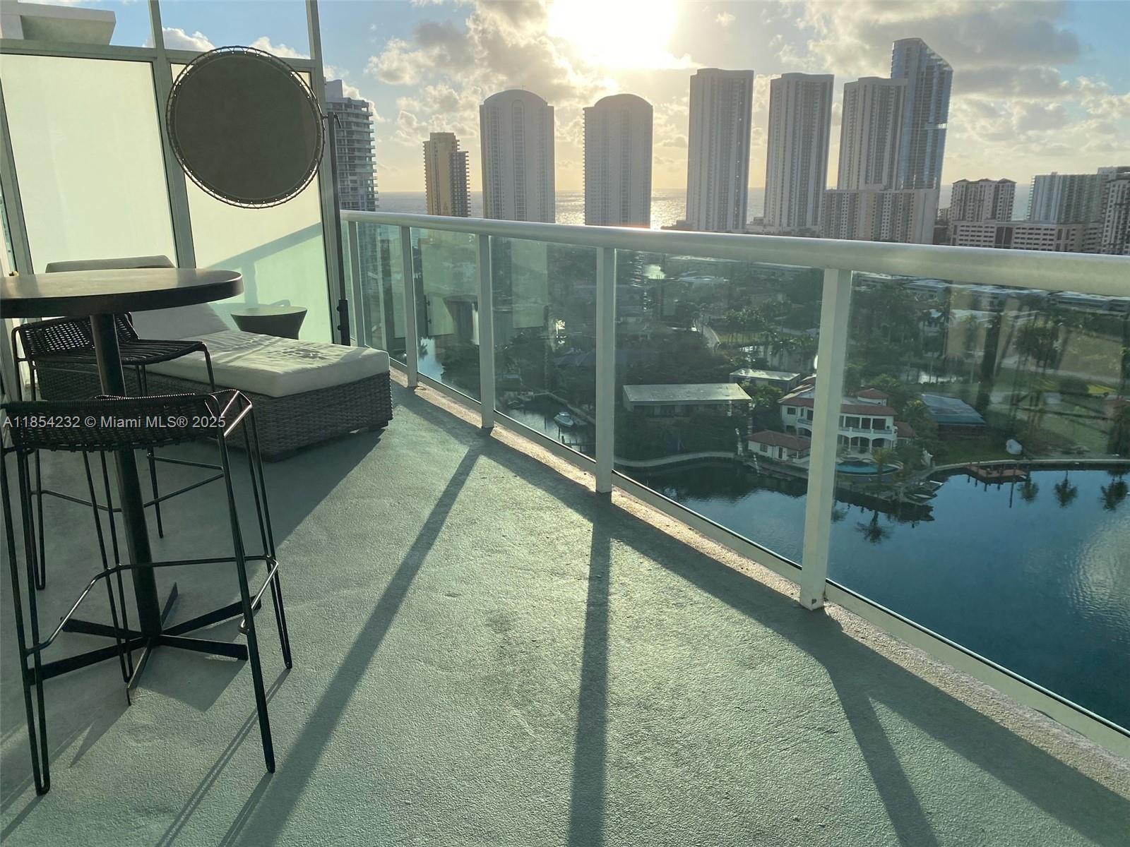 400 SUNNY ISLES CONDO WES - Residential Lease