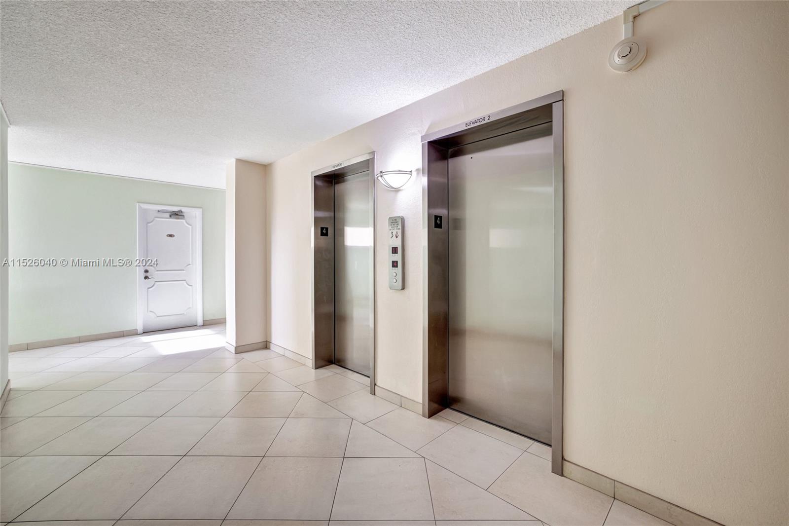 STARLIGHT TOWERS CONDO - Residential