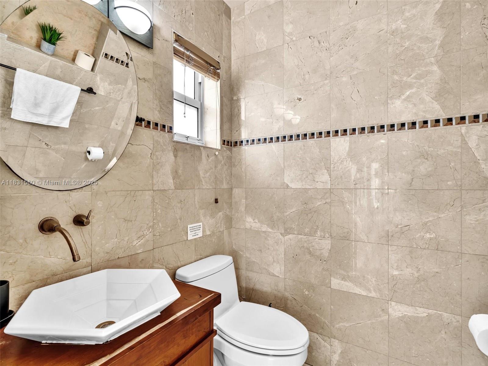 GOLDEN ISLES SEC - Residential Lease