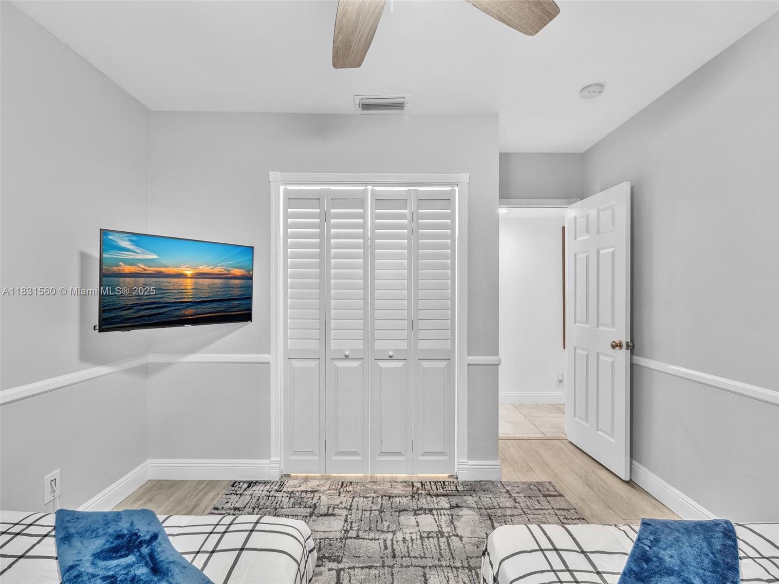 GOLDEN ISLES SEC - Residential Lease