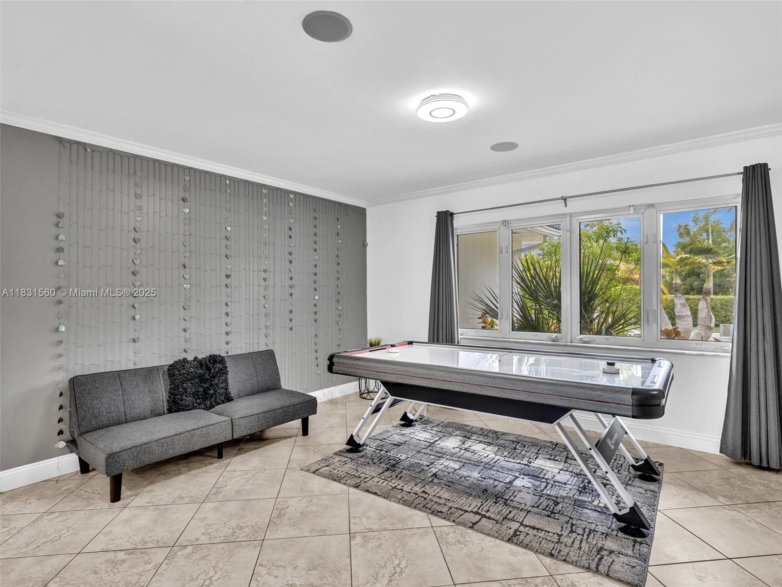 GOLDEN ISLES SEC - Residential Lease