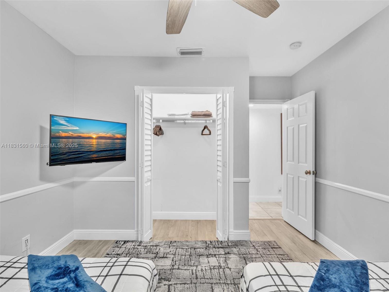 GOLDEN ISLES SEC - Residential Lease