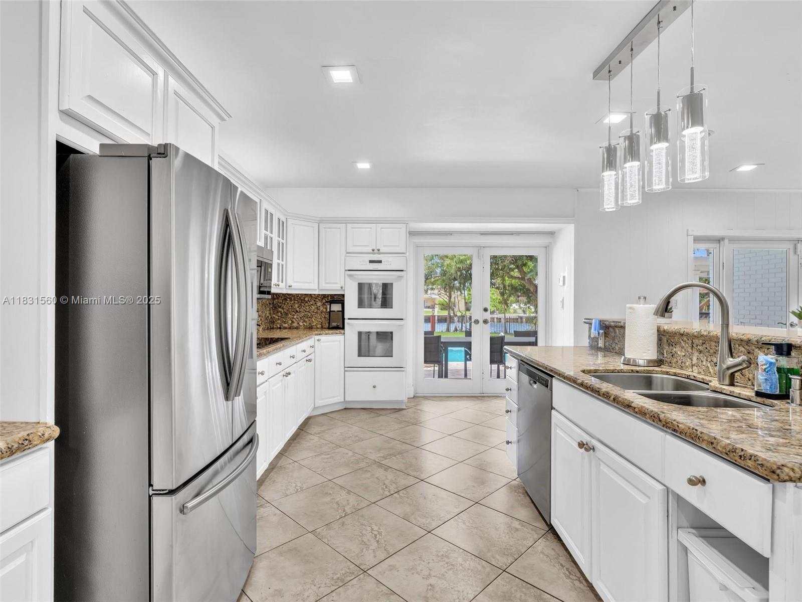 GOLDEN ISLES SEC - Residential Lease