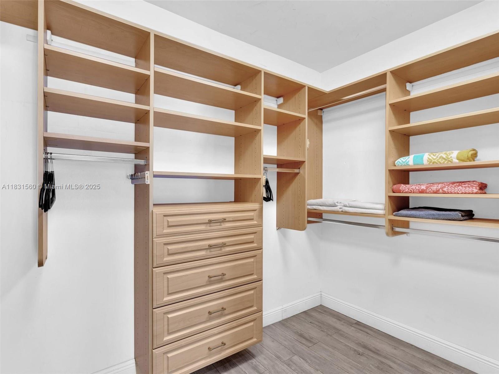 GOLDEN ISLES SEC - Residential Lease