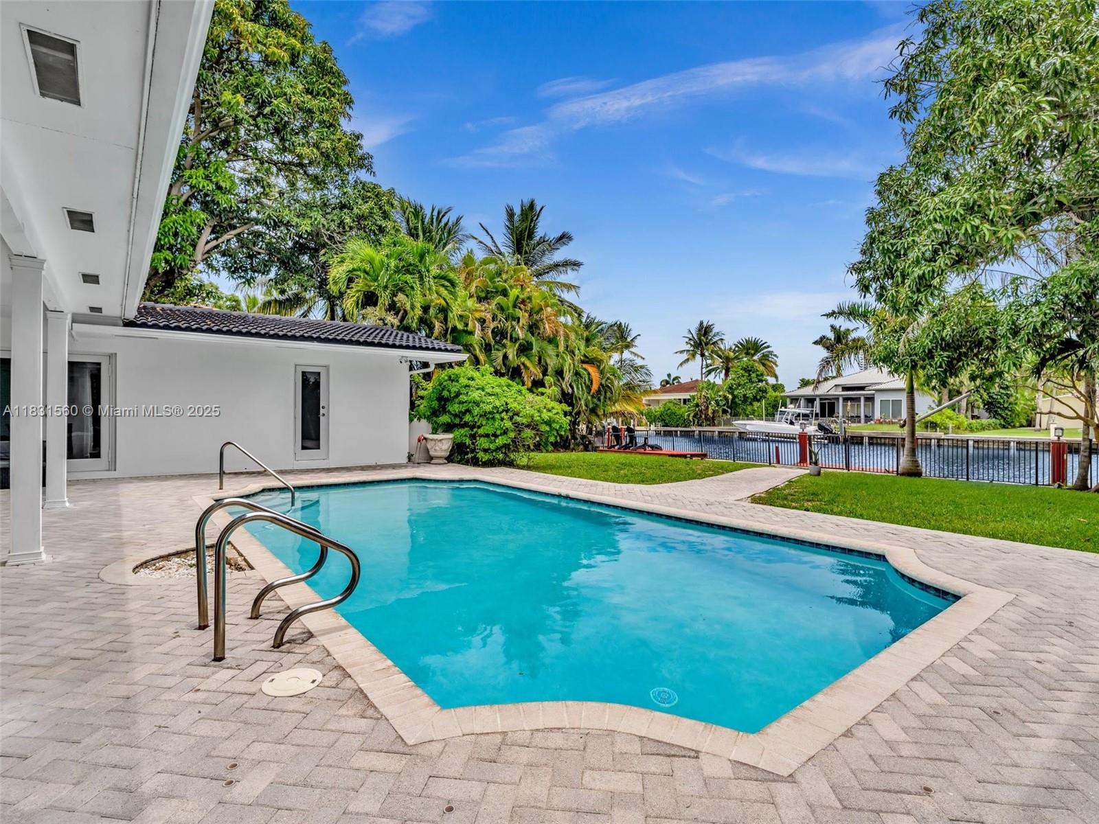 GOLDEN ISLES SEC - Residential Lease