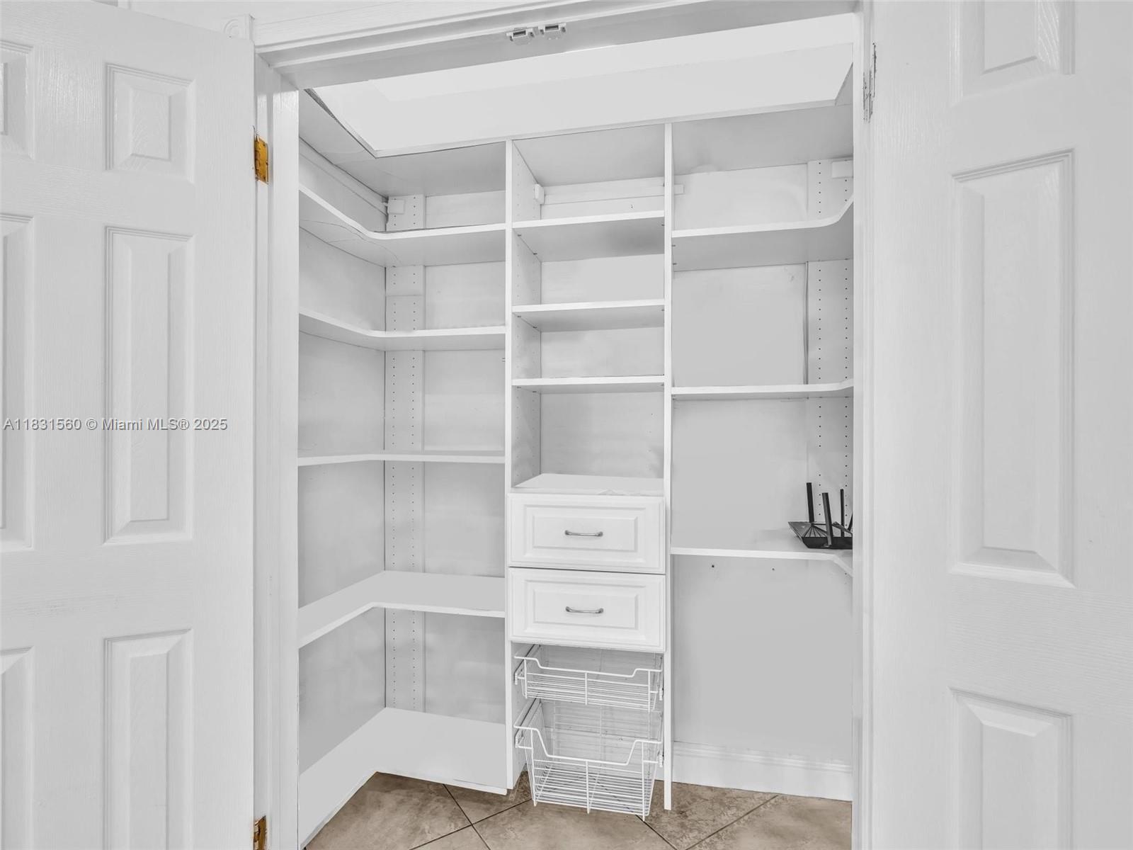 GOLDEN ISLES SEC - Residential Lease