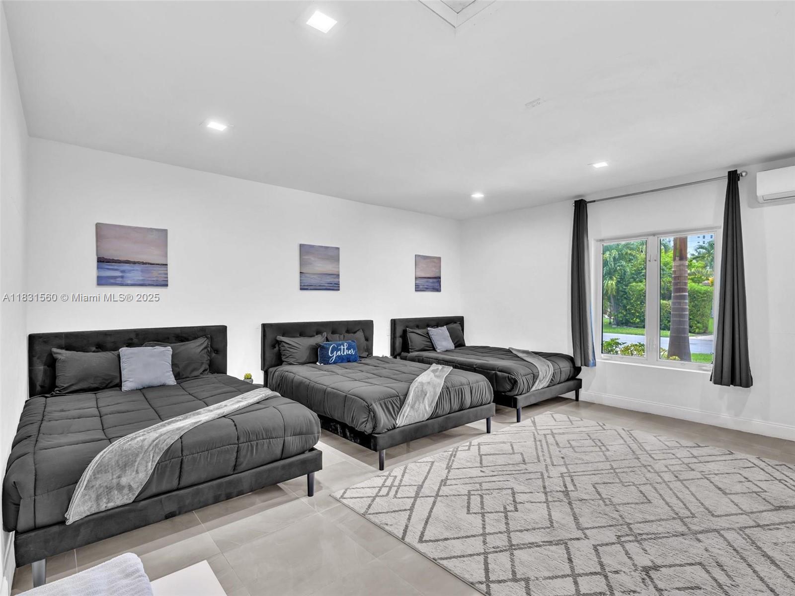 GOLDEN ISLES SEC - Residential Lease