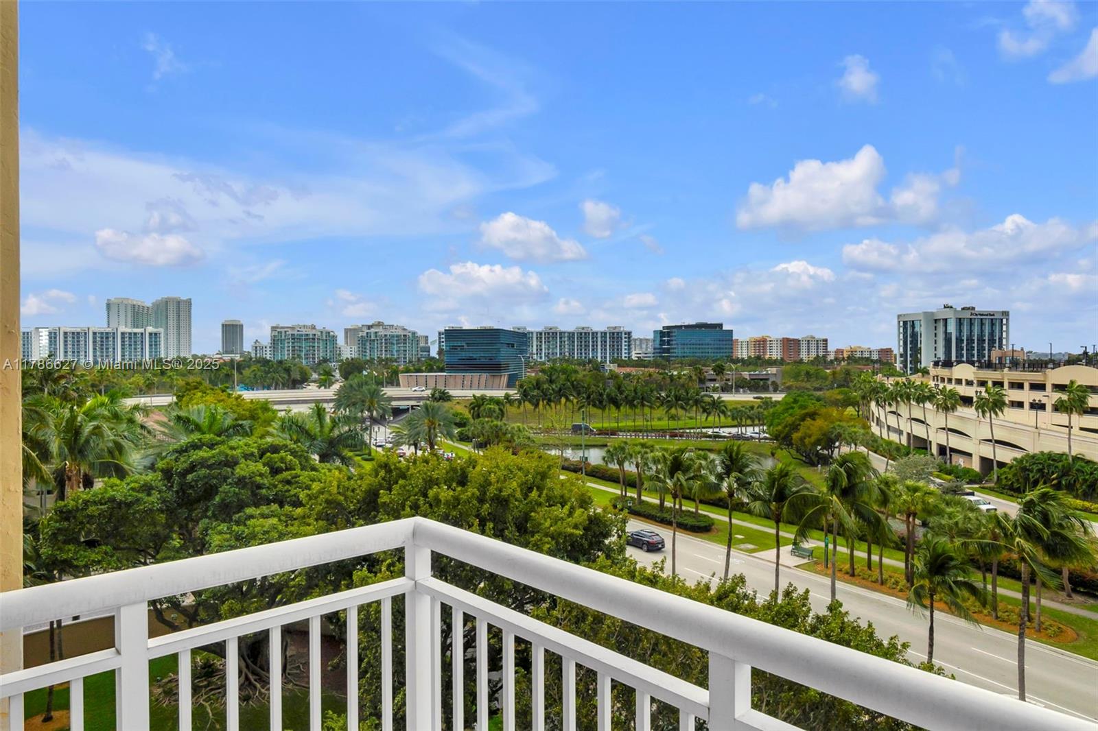 TURNBERRY ON THE GREEN CO - Residential
