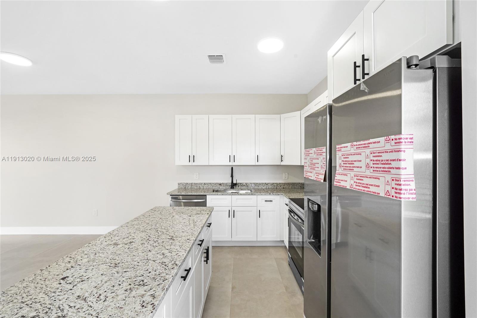 INGLESIDE PARK - Residential Lease