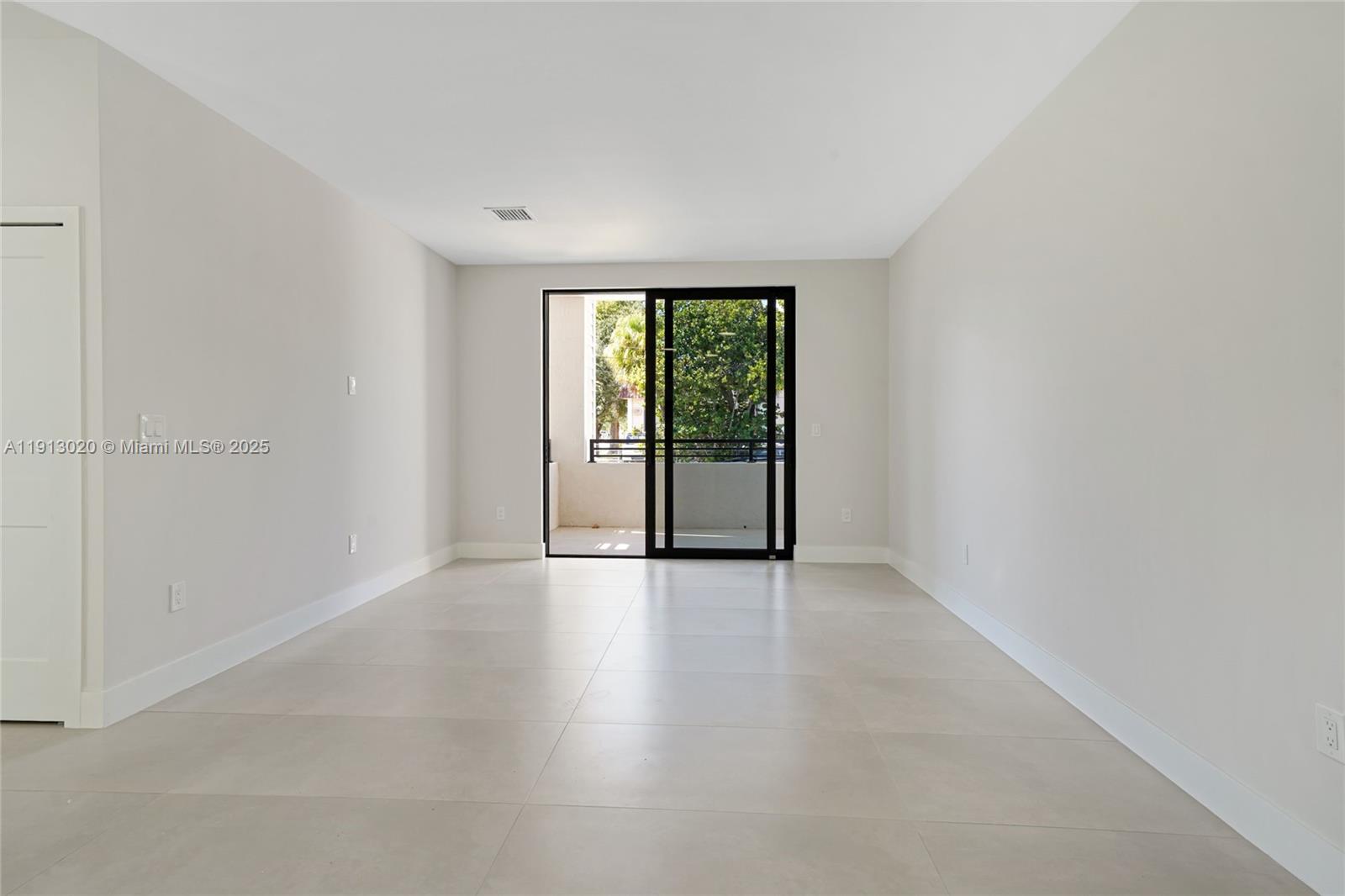 INGLESIDE PARK - Residential Lease