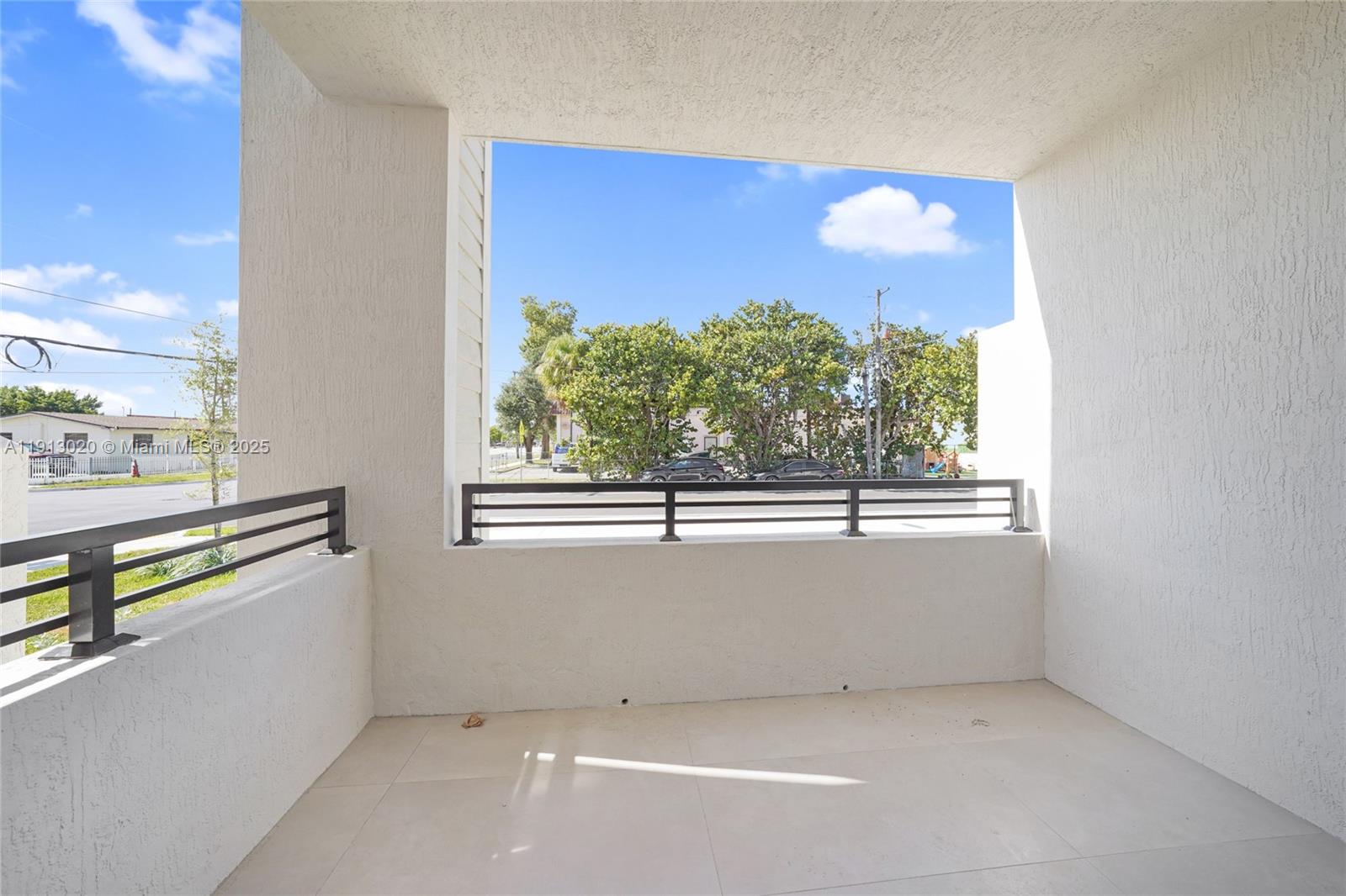 INGLESIDE PARK - Residential Lease