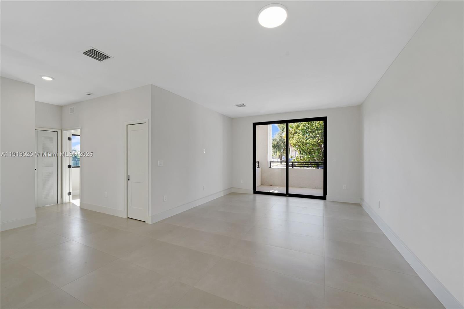 INGLESIDE PARK - Residential Lease