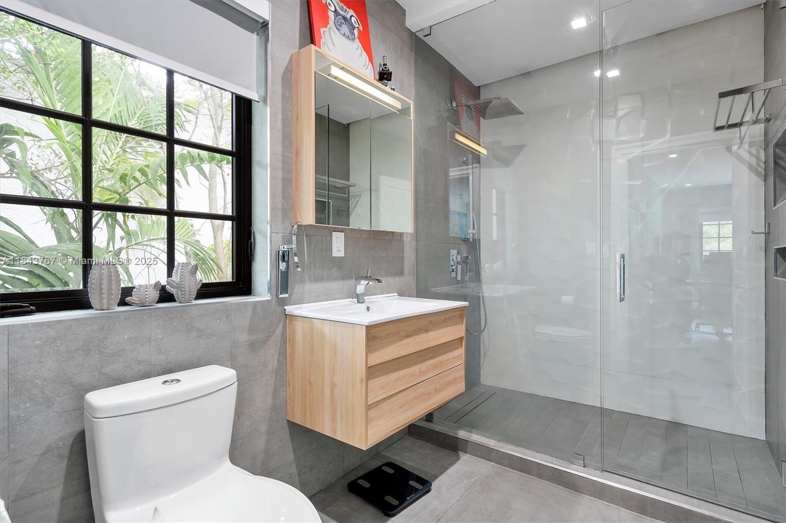 BAYSHORE UNIT NO 3 - Residential