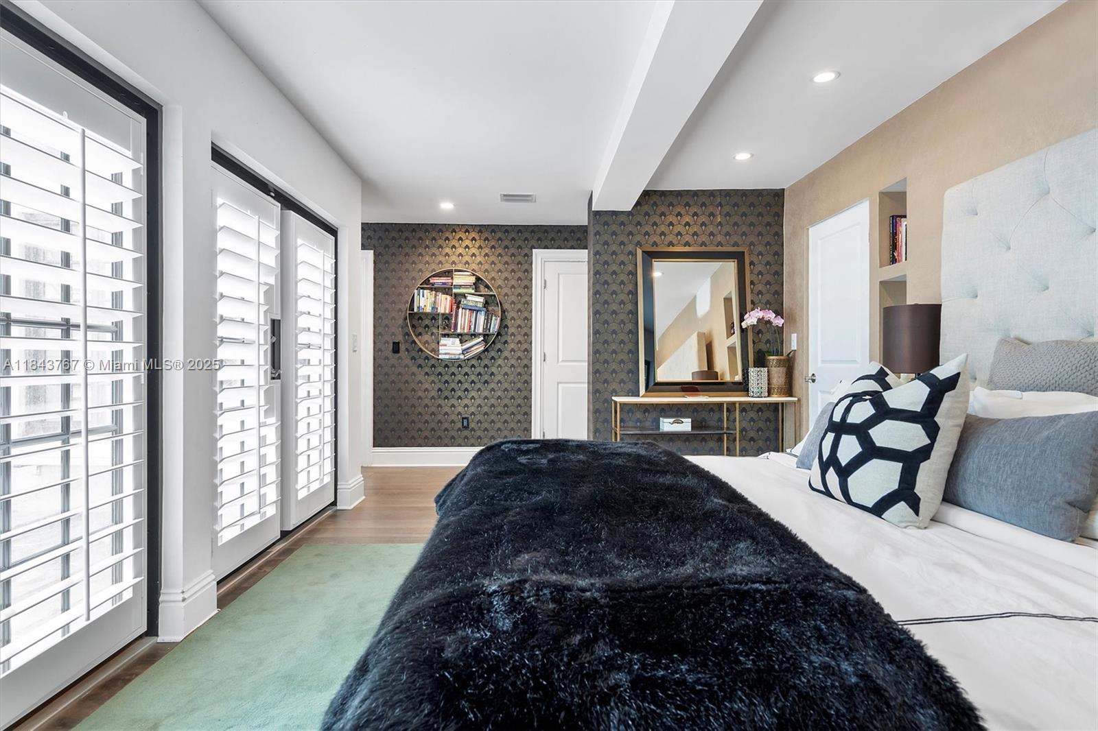 BAYSHORE UNIT NO 3 - Residential