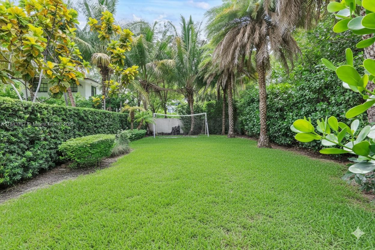 BAYSHORE UNIT NO 3 - Residential