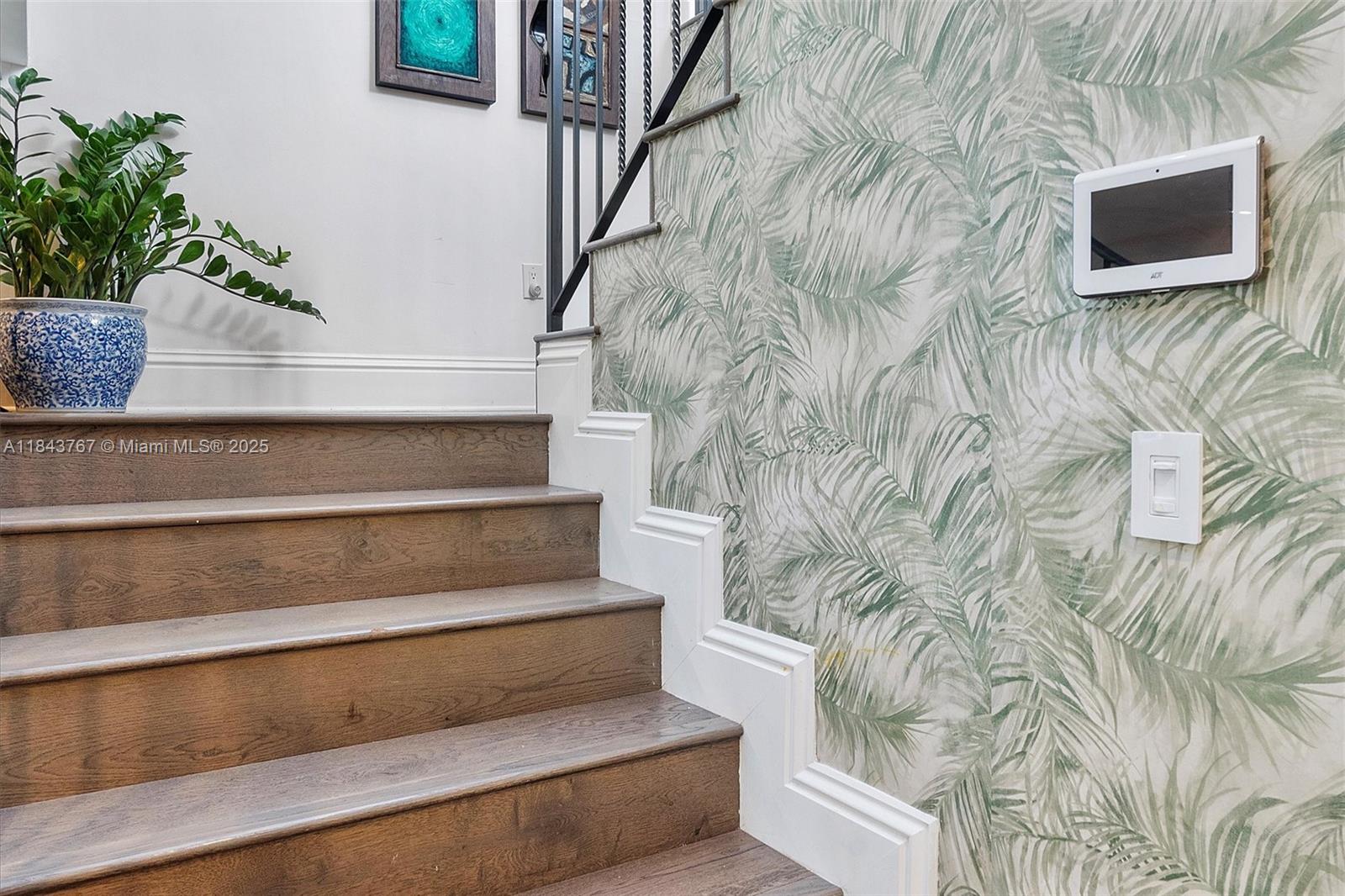 BAYSHORE UNIT NO 3 - Residential